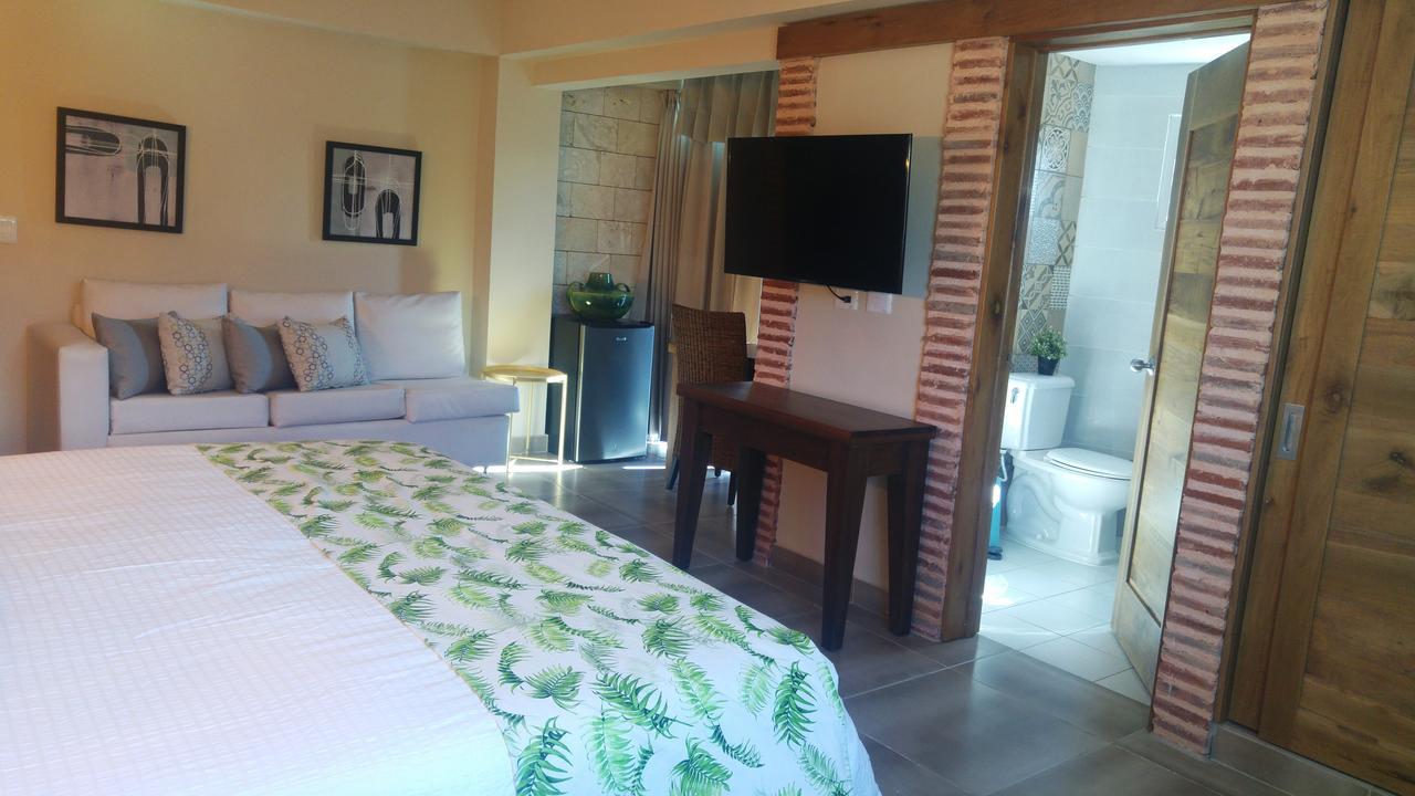 Mon Hotel Boutique Constanza Buitenkant foto