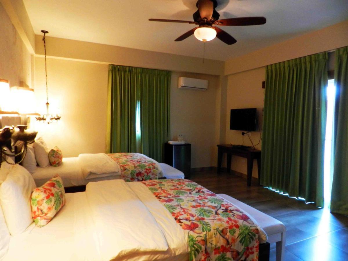 Mon Hotel Boutique Constanza Buitenkant foto