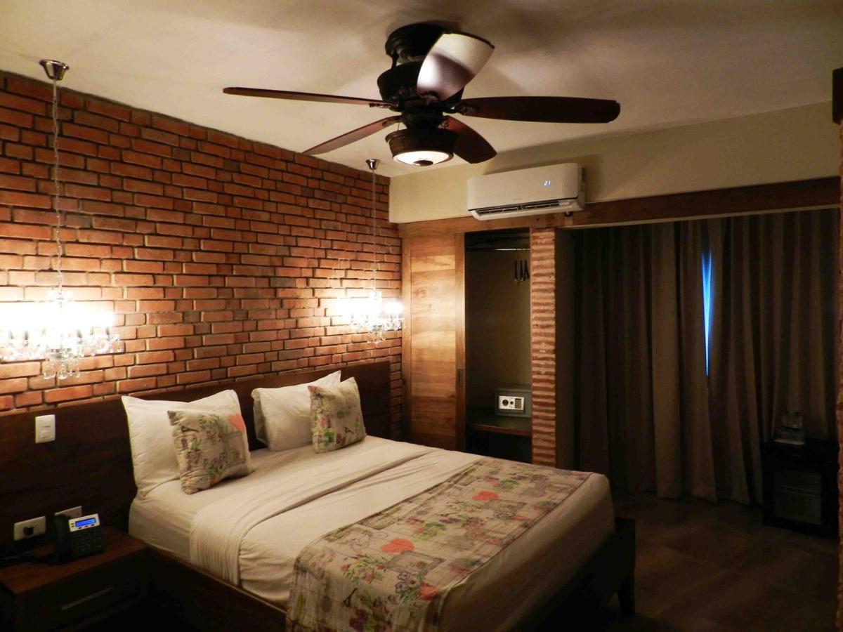 Mon Hotel Boutique Constanza Buitenkant foto